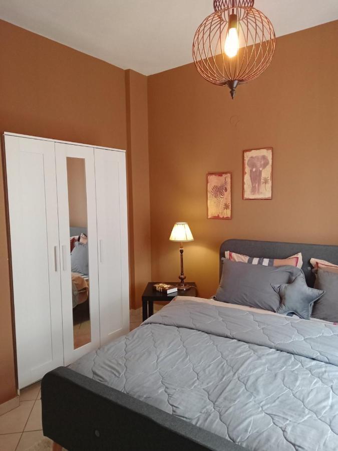 Central Artistic 2-Bedroom Apartment 79Sqm Tripoli Exterior foto